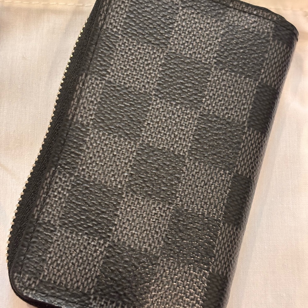 Louis Vuitton Damier Graphite Vertical Zippy Coin  Purse Wallet